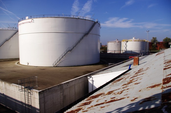 Industrial Reservoir Free Stock Photo - Public Domain Pictures Industrial Reservoir Free Stock Photo - Public Domain Pictures